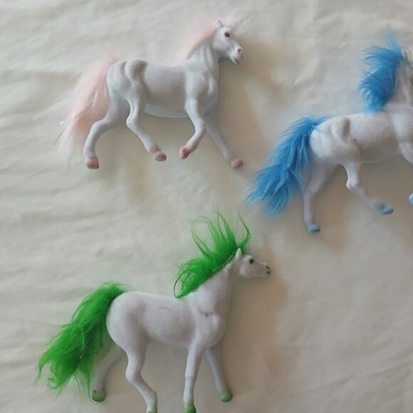 Enchanted Forest Unicorn Plush Set – Jade, Sapphire & Diamond (No Books) - Picture 2 of 5